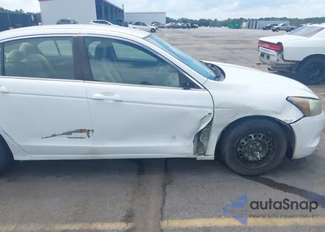 2009 Honda Accord 2.4 Lx z USA, uszkodzony, nr VIN 1HGCP26329A173873